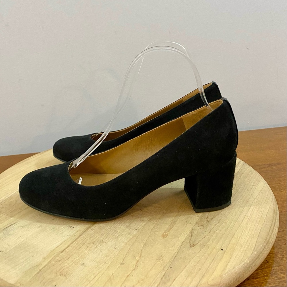 Margaux The Heel Black Suede Pumps Block Heel Almond Toe Work Office Sz 8 M - Picture 4 of 14
